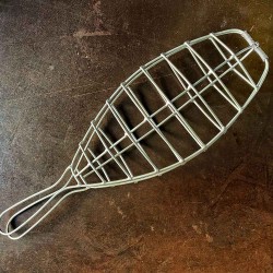 Grille de cuisson pour poisson entier