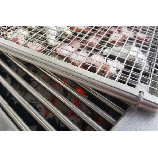 Open rack for charcaol grilling