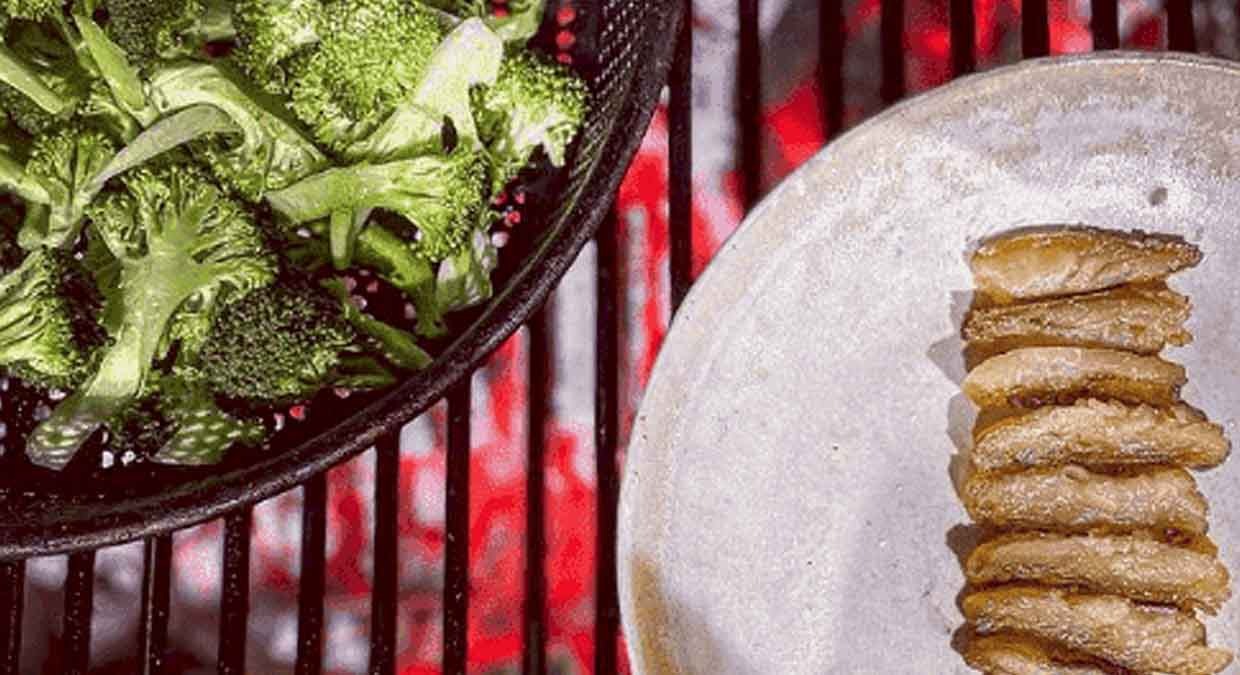 Francis Mallmann, la leyenda viva de la cocina al fuego.