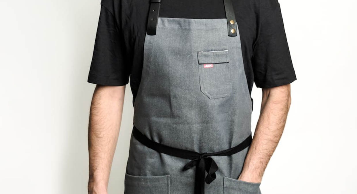 Por qué utilizar un delantal para cocinar en la barbacoa